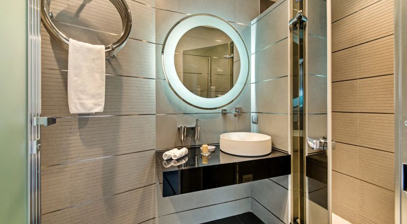 Photo of The Turquoise Sun