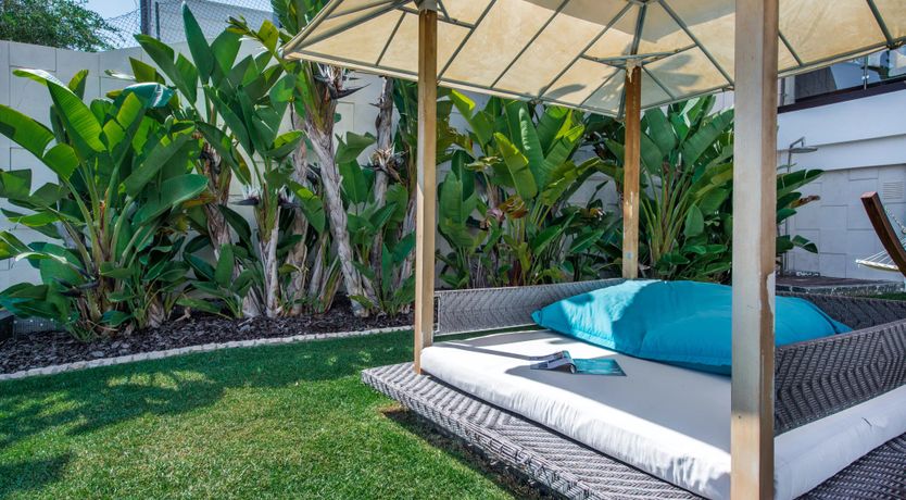 Photo of The Turquoise Sun