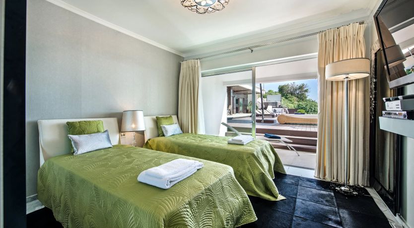 Photo of The Turquoise Sun