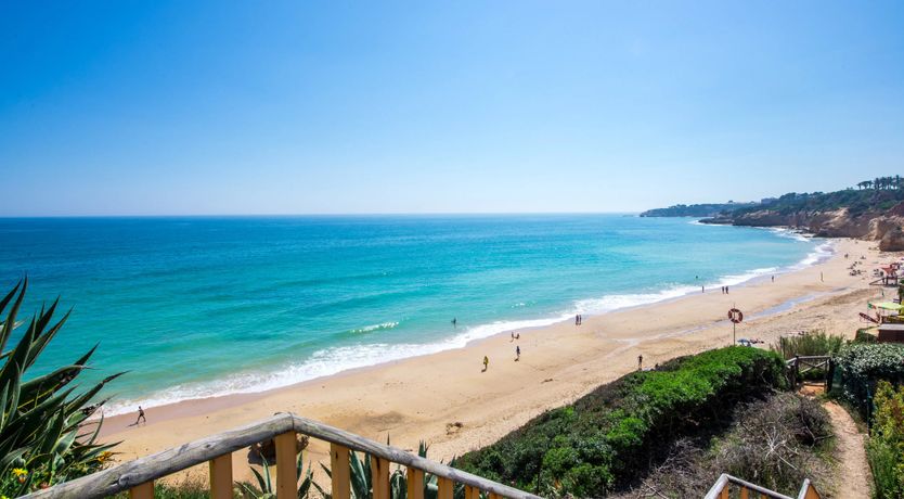 Photo of The Turquoise Sun