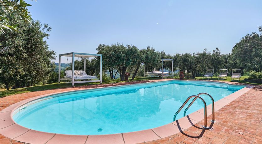 Photo of Olive & Grace