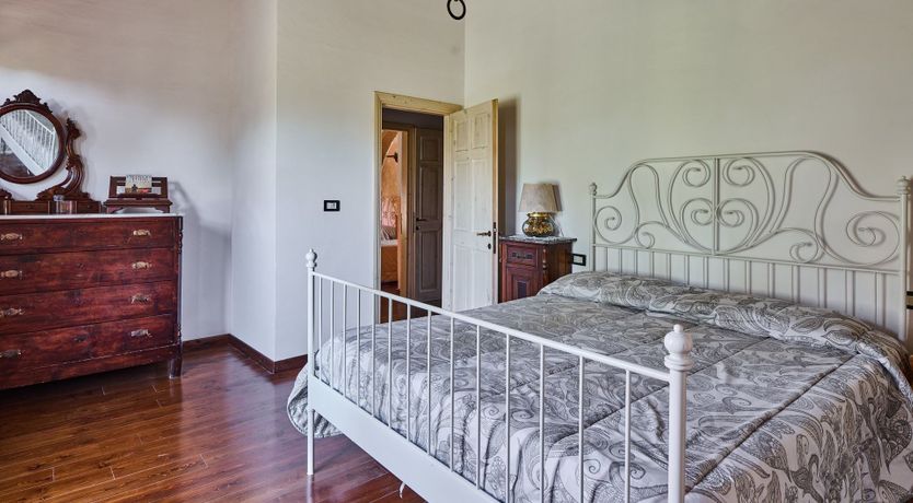 Photo of Olive & Grace