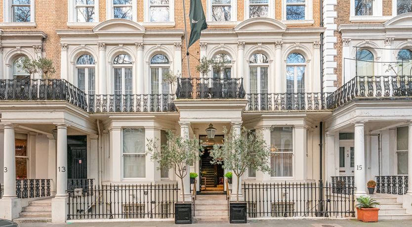 Photo of Knightsbridge Living