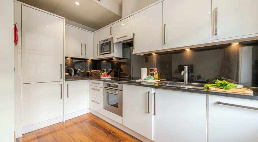 Photo of Knightsbridge Living