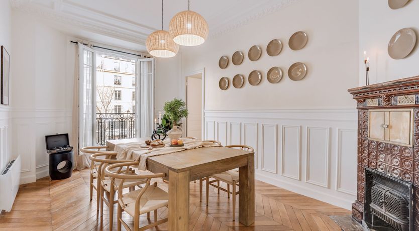 Photo of Shimmering Art