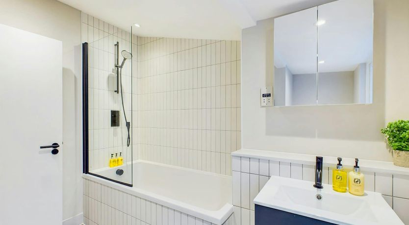 Photo of The Velvet Fog