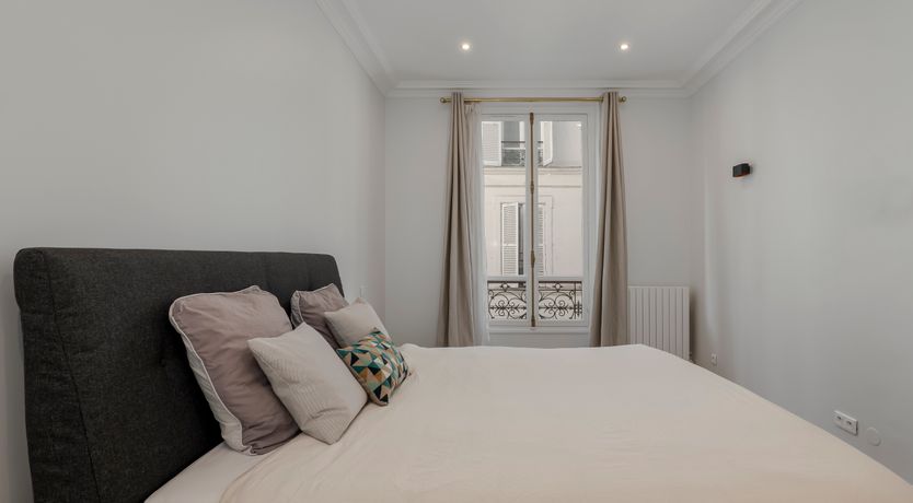 Photo of The Parisian Belle