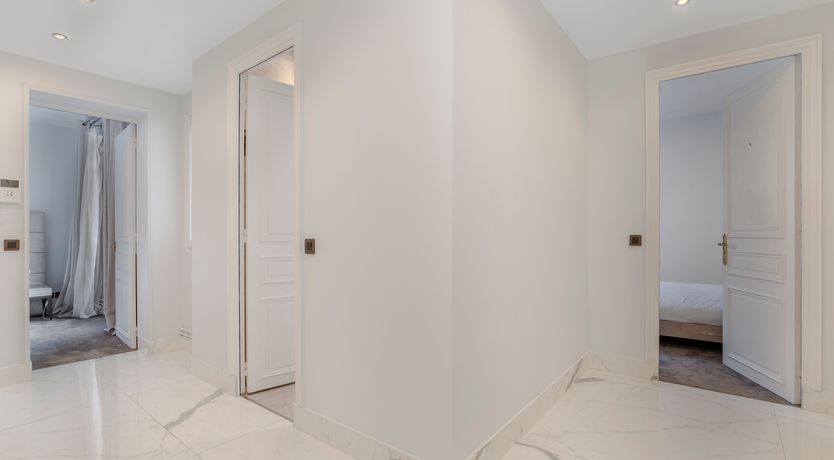 Photo of Luxe In Light