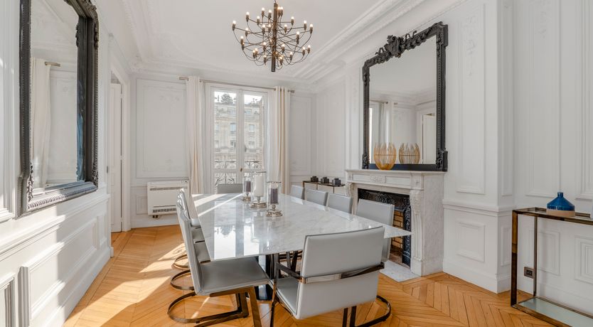 Photo of Luxe In Light