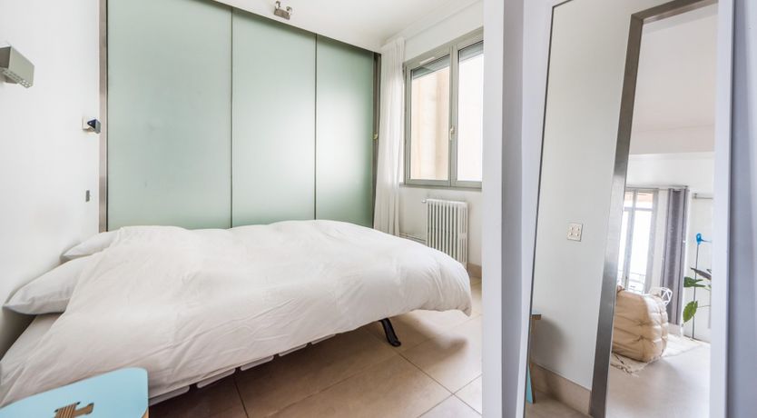 Photo of The Starship