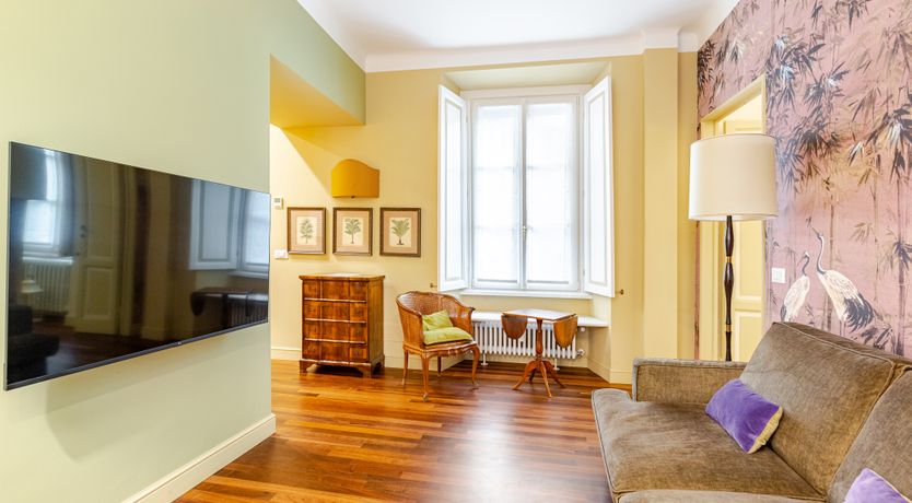 Photo of Velvet Love