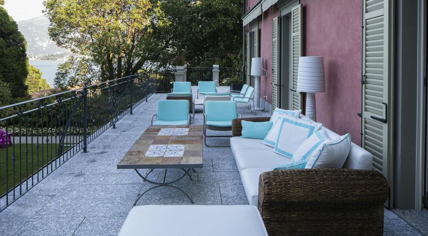 Photo of Acacias on the Lake