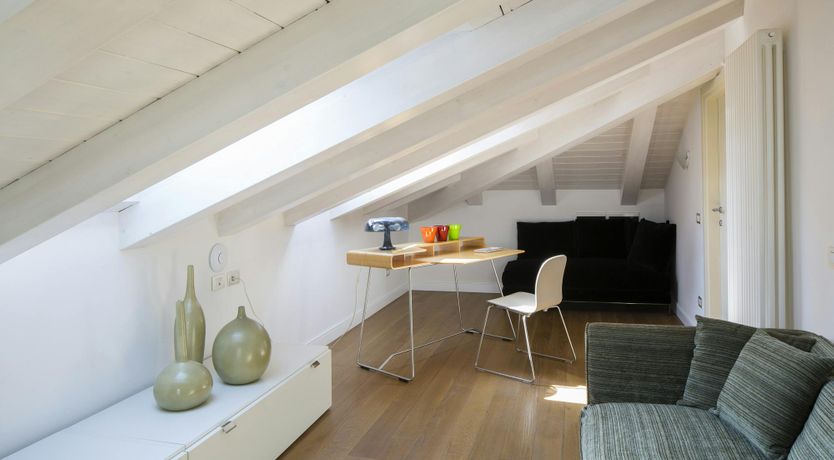 Photo of Acacias on the Lake