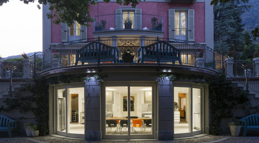 Photo of Acacias on the Lake