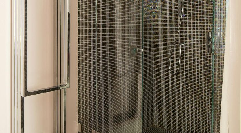 Photo of Acacias on the Lake