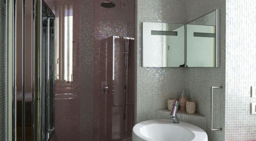 Photo of Acacias on the Lake