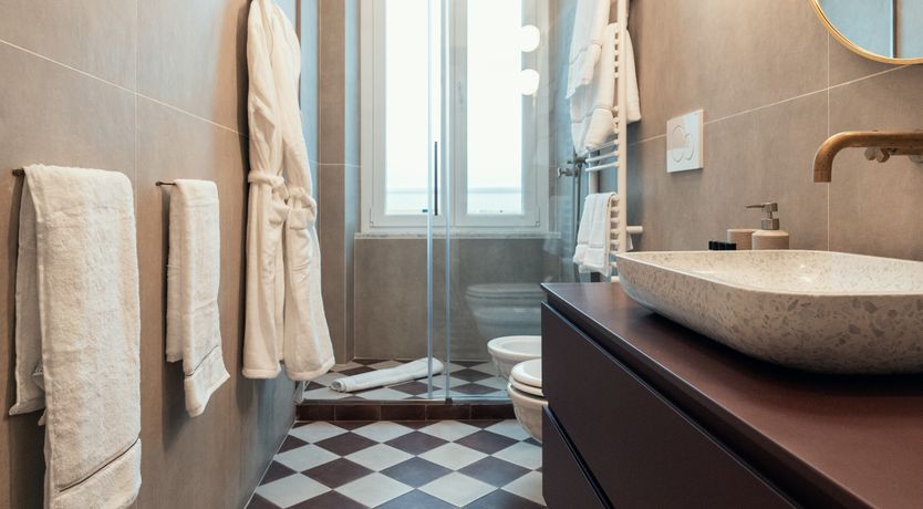 Photo of Vatican Chic