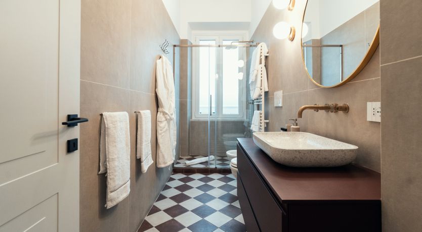 Photo of Vatican Chic