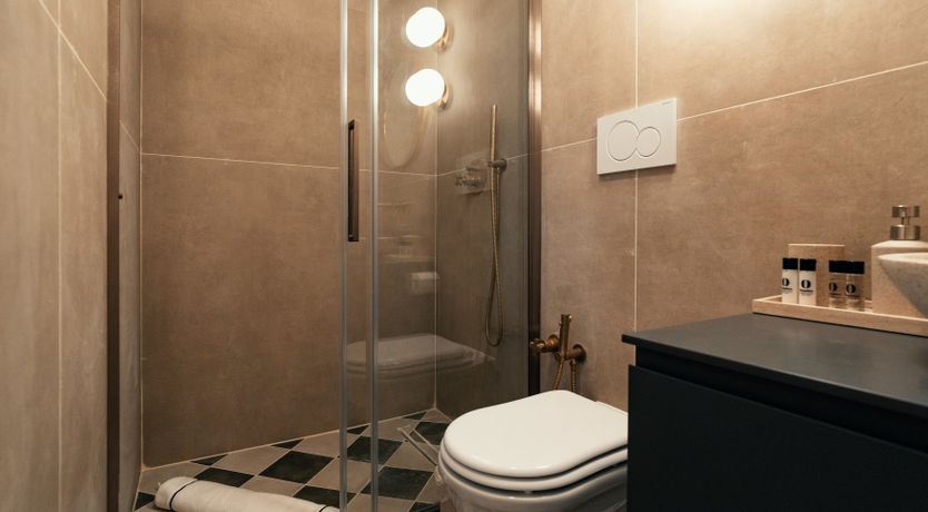 Photo of Vatican Chic