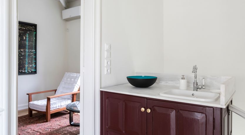 Photo of Ecru Elegance