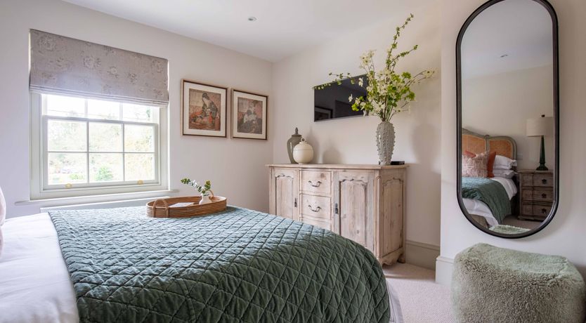 Photo of The Wisteria Bloom