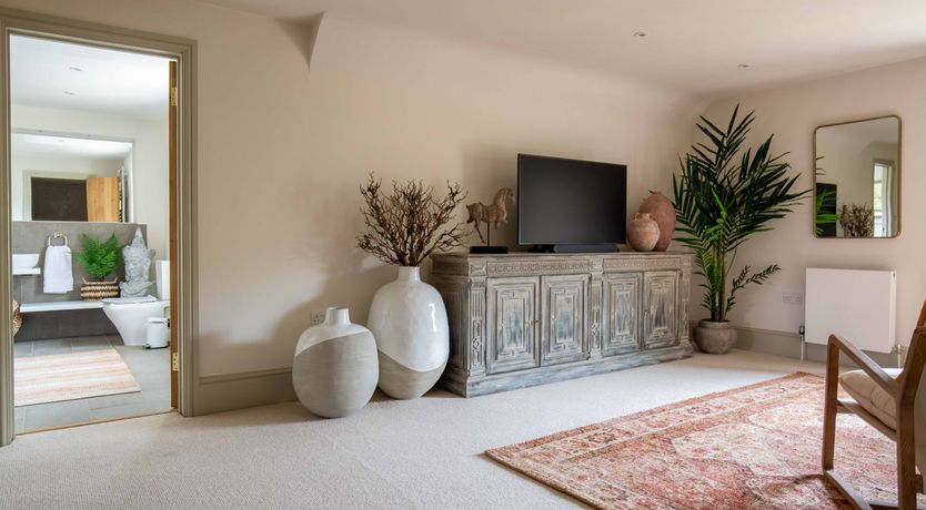 Photo of The Wisteria Bloom