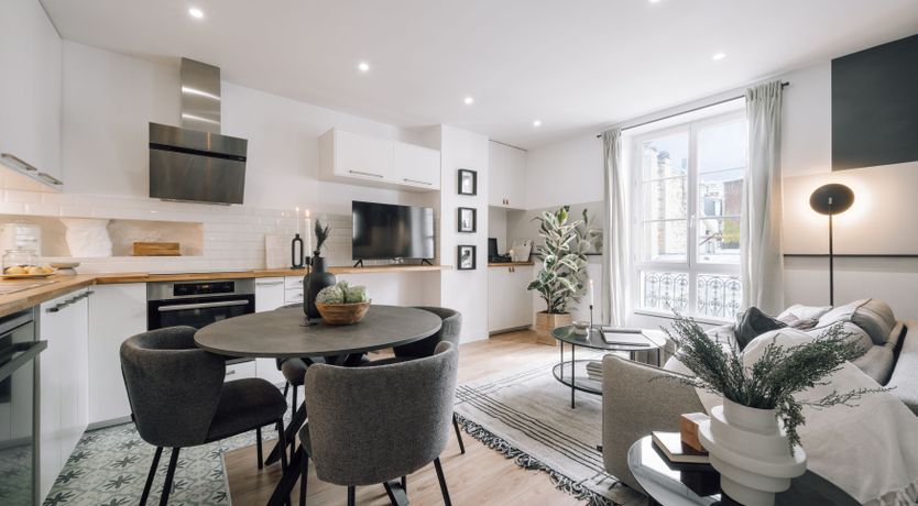 Photo of Parisian Squares