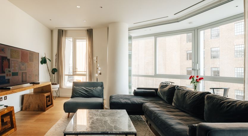 Photo of Nouveau London