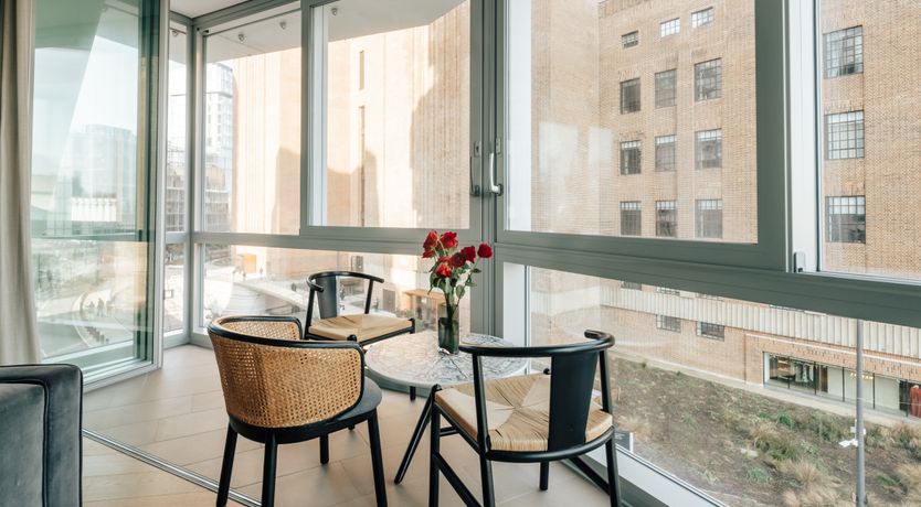 Photo of Nouveau London