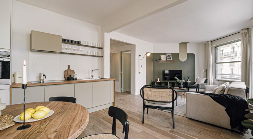 Photo of Madeleine Mystique