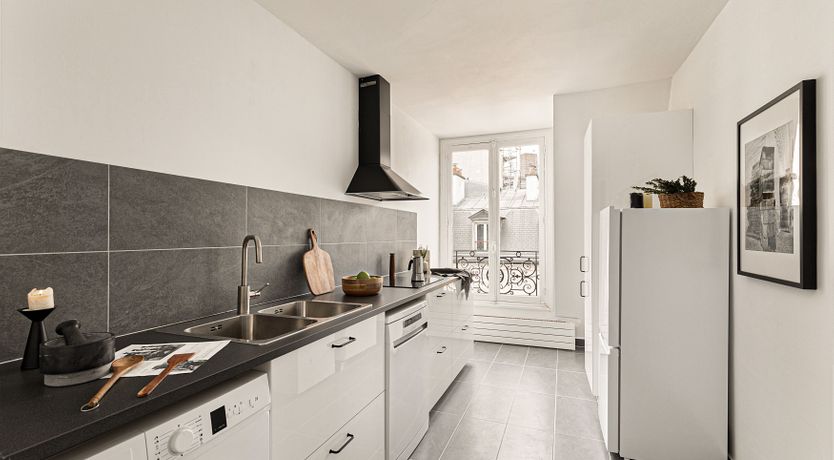 Photo of Boulevard Chic