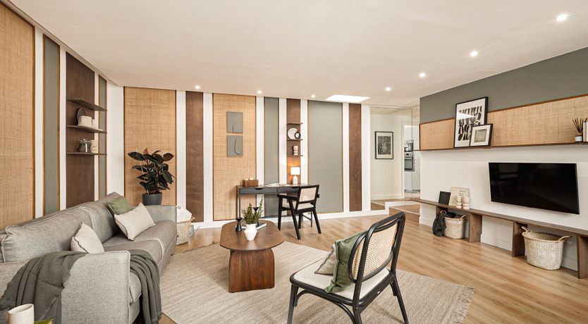 Photo of Boulevard Chic