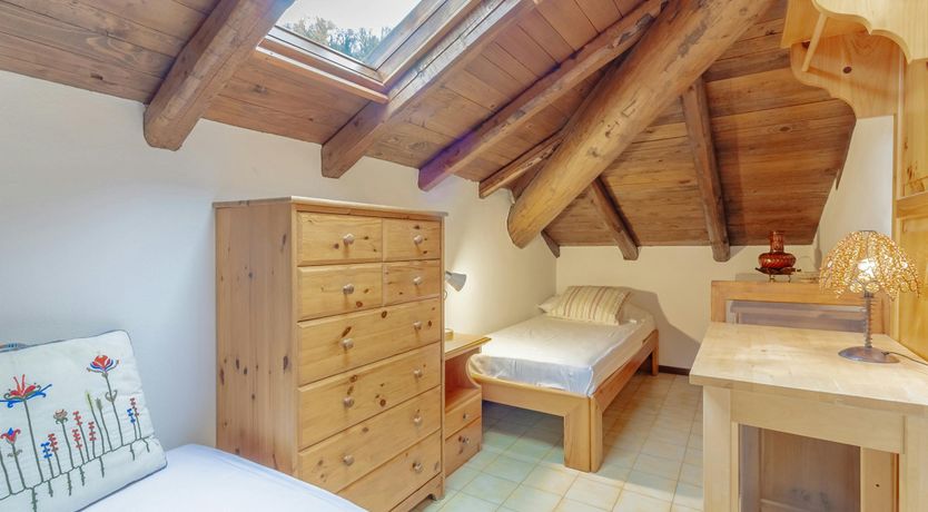 Photo of Lake Como Charm