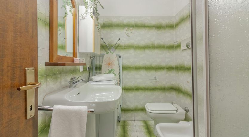 Photo of Lake Como Charm