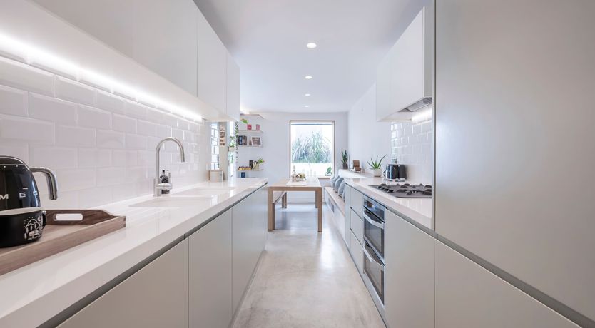 Photo of Rose & Vine