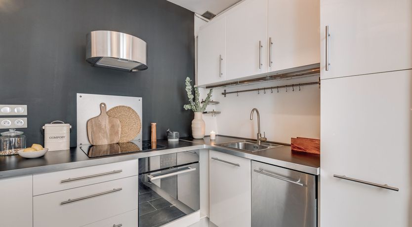 Photo of Parisienne Tranquillity