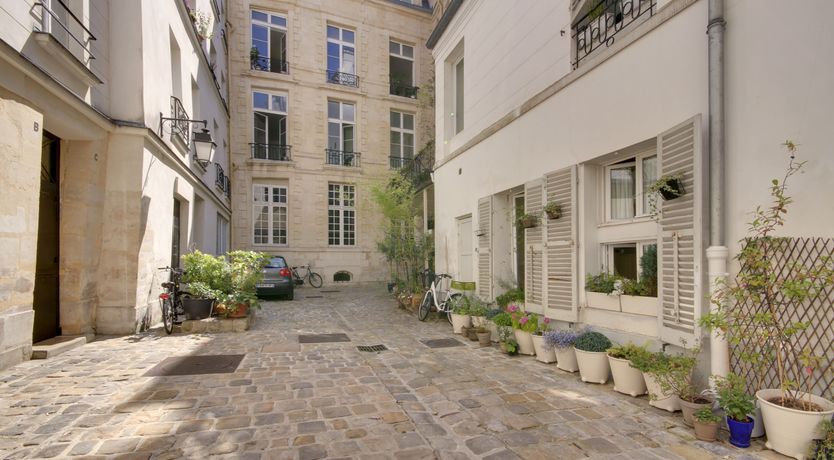 Photo of Chic Delight