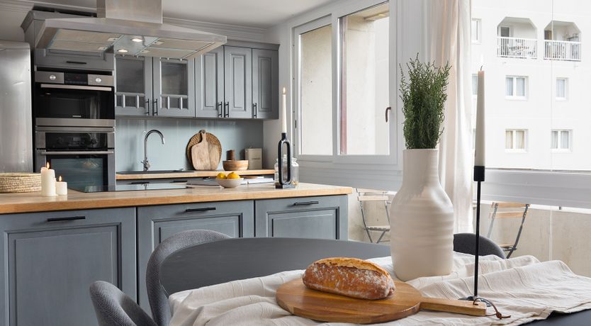 Photo of Parisian Pebbles