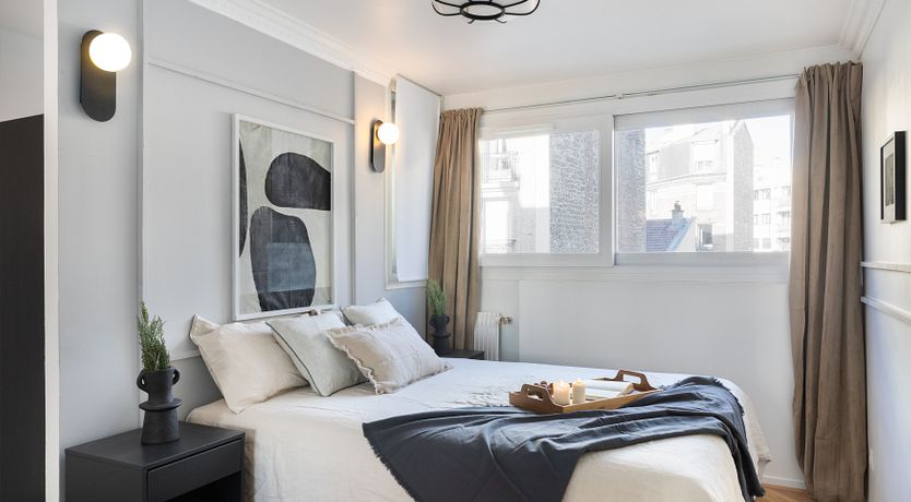 Photo of Parisian Pebbles