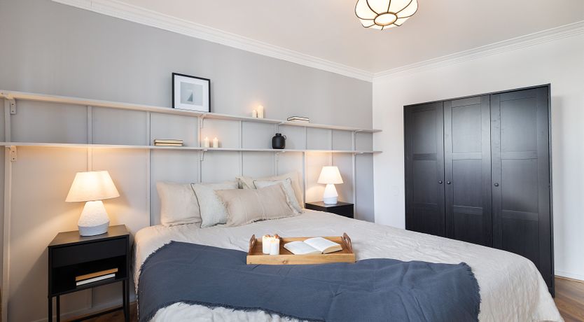 Photo of Parisian Pebbles