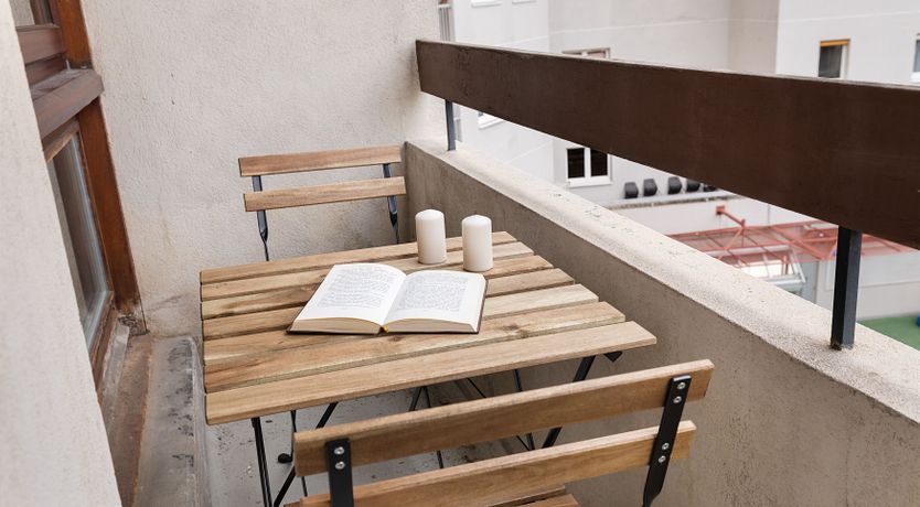 Photo of Parisian Pebbles