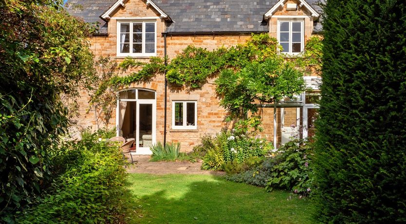 Photo of Cosy Cotswolds