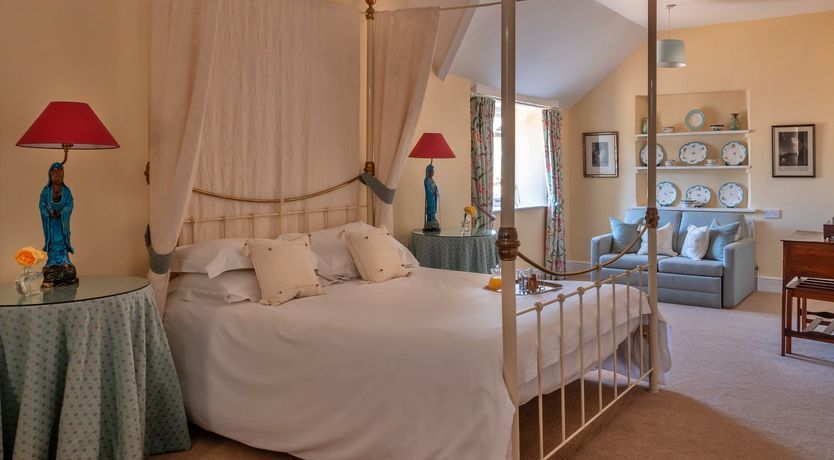 Photo of Cosy Cotswolds