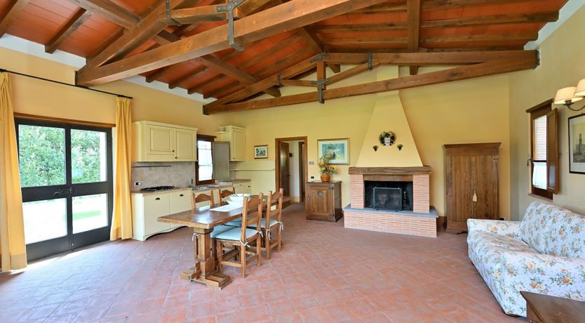 Photo of Tuscan Treasures