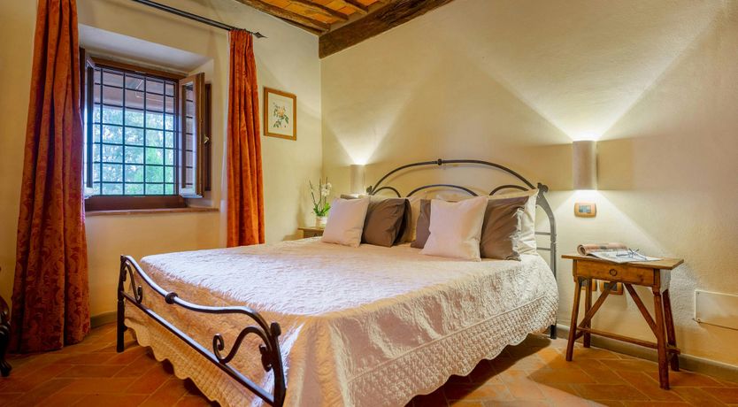 Photo of Green & White