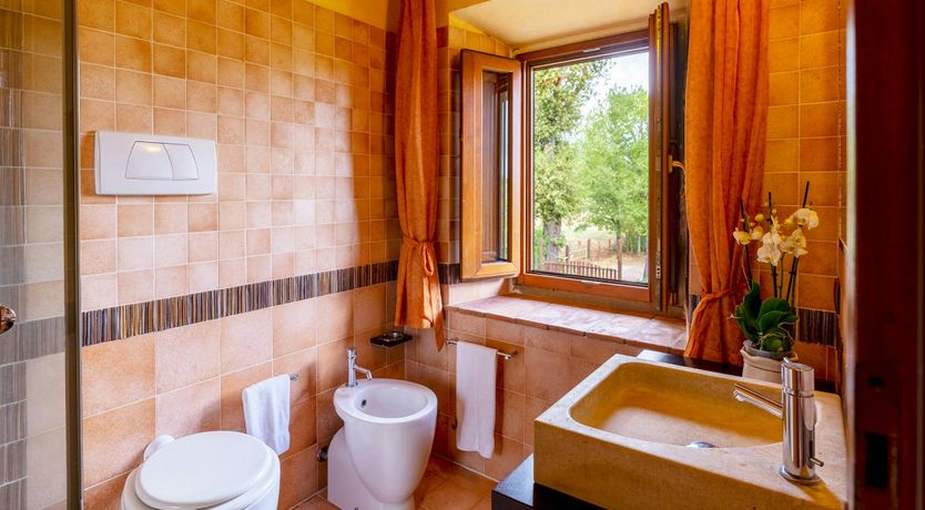 Photo of Green & White