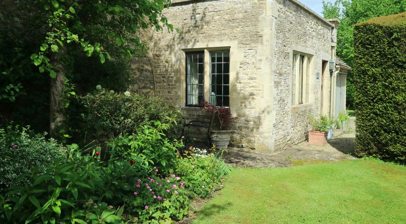 Photo of Geranium & Oak