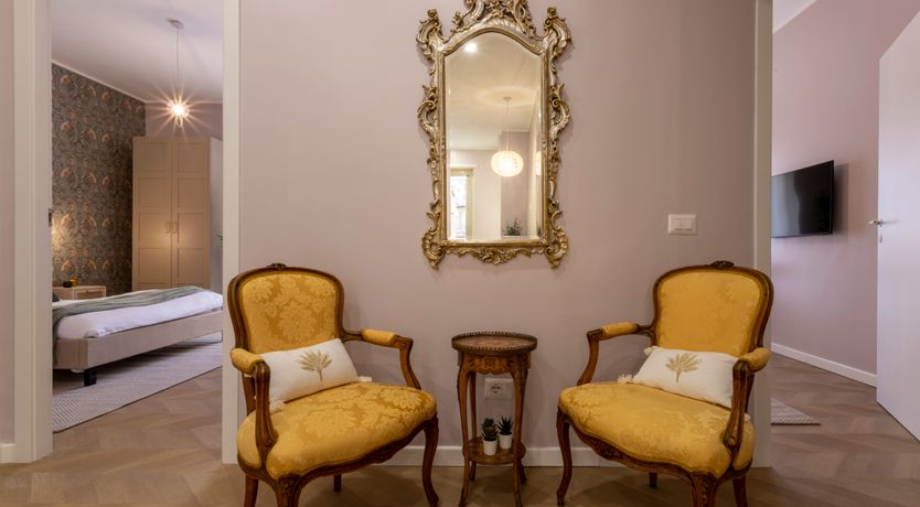 Photo of Roman Floral