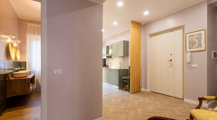 Photo of Roman Floral