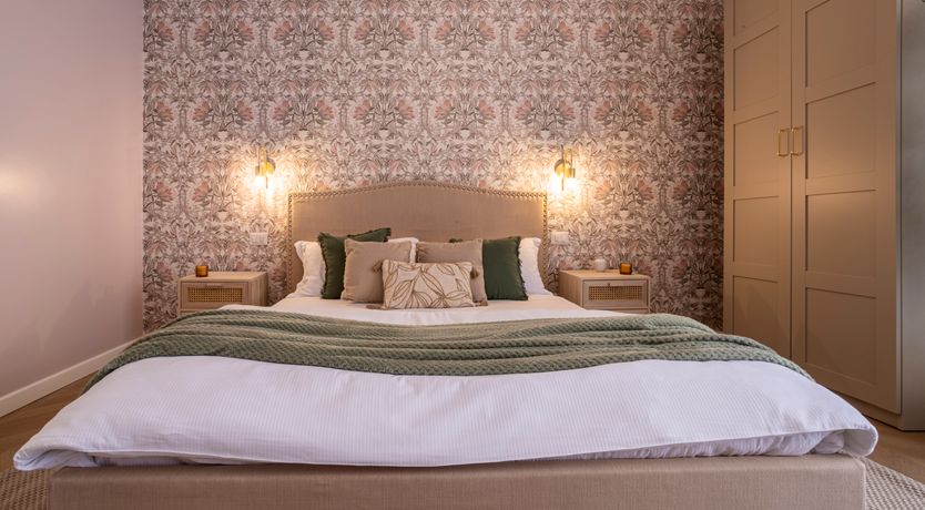 Photo of Roman Floral